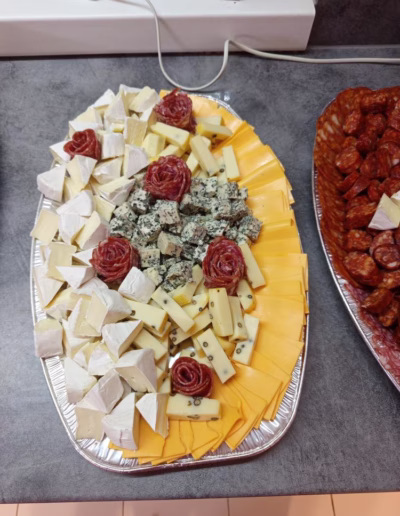Catering - prase na rožni