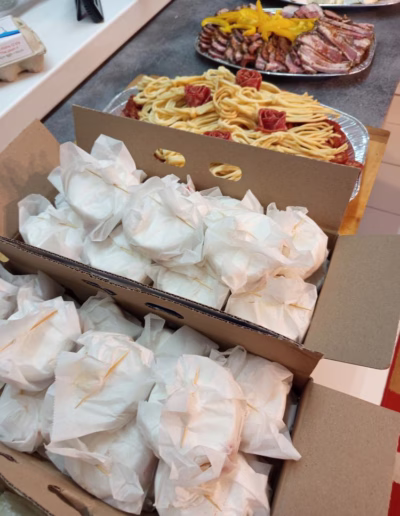 Catering - prase na rožni
